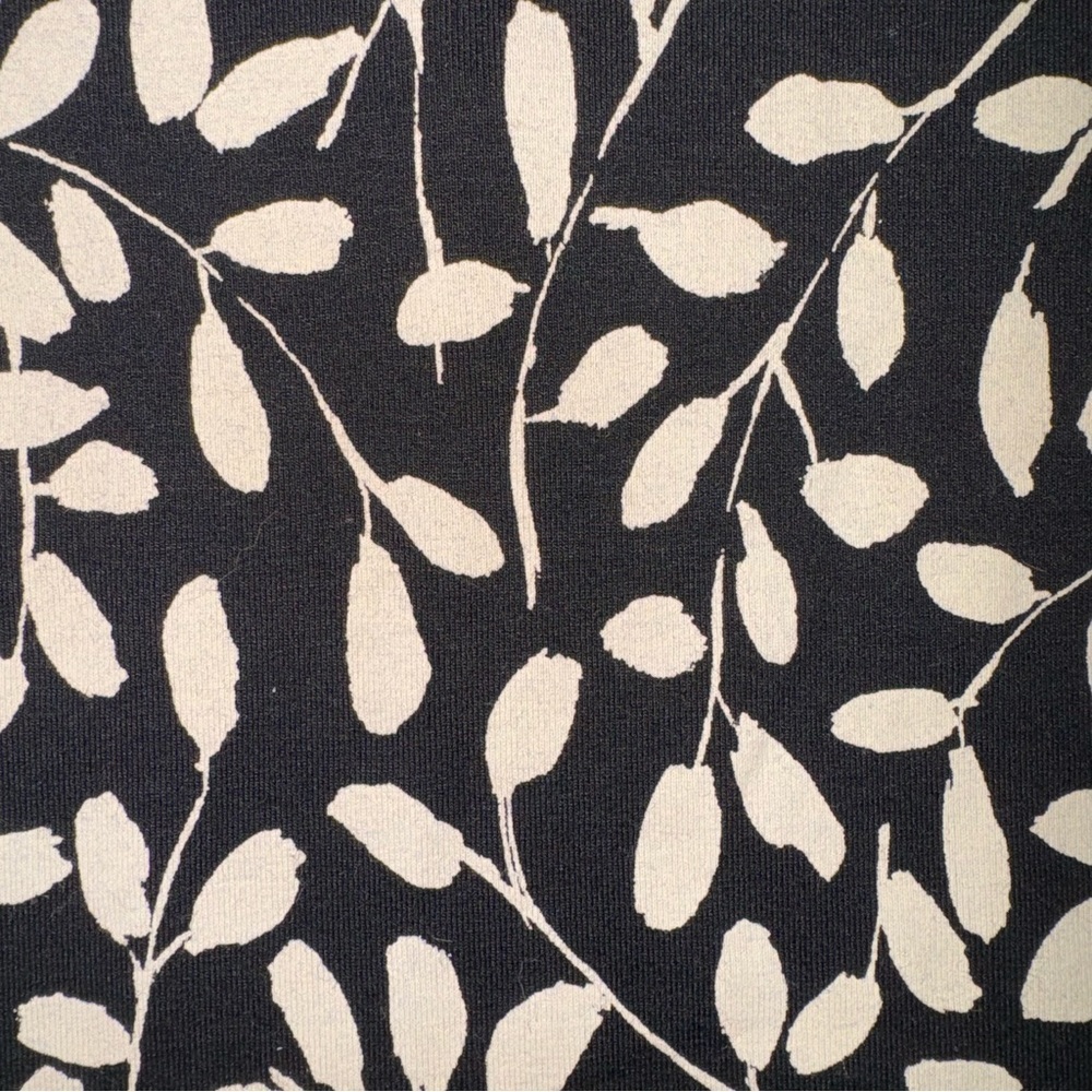 Masai Copenhagen women’s short sleeve, leaf print pull on blouse NWT - Picture 3 of 9